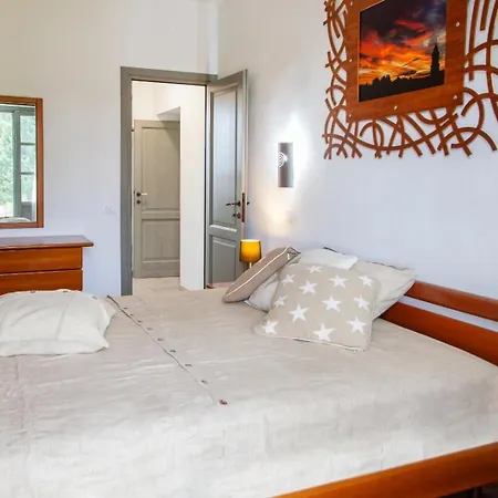 Casa Nelle Langhe A Serralunga d'Alba